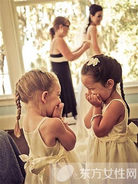 可愛童話風(fēng)婚紗照賞析 婚紗禮服應(yīng)該怎么選