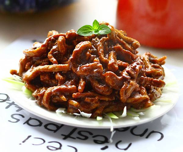 四川醬肉絲的地道做法 風(fēng)味獨(dú)特口感極佳