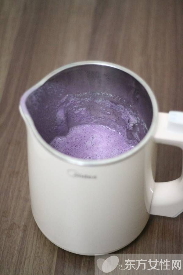 紫薯熱飲的家常做法 黃豆與紫薯完美搭配