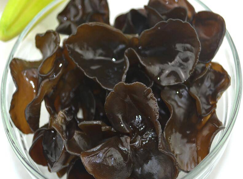 6款木耳做法及食用禁忌 排毒養(yǎng)顏治貧血