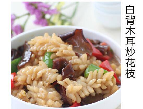 6款木耳做法及食用禁忌 排毒養(yǎng)顏治貧血