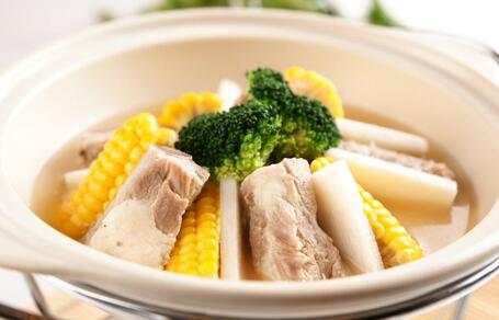 山藥玉米排骨湯的做法步驟有哪些 有怎樣的功效作用