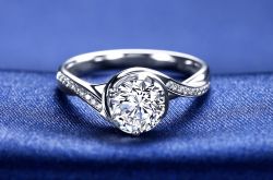 原來它們才算頂級鉆石婚戒品牌