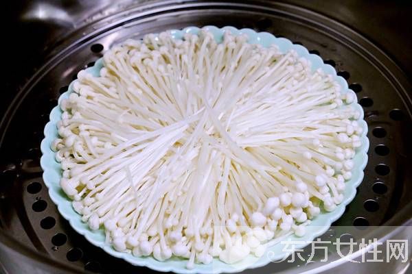 創(chuàng)新金針菇吃法 營養(yǎng)健康味更鮮