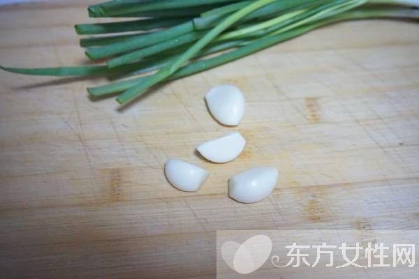 法式經(jīng)典早餐 蒜香法棍面包的做法大公開