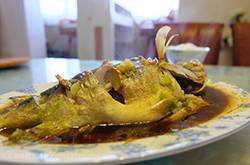 如何做清蒸魚 蒸魚的七個秘密八種做法