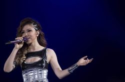 鄧紫棋公開(kāi)炮轟林宥嘉 曝鄧紫棋林宥嘉分手內(nèi)幕