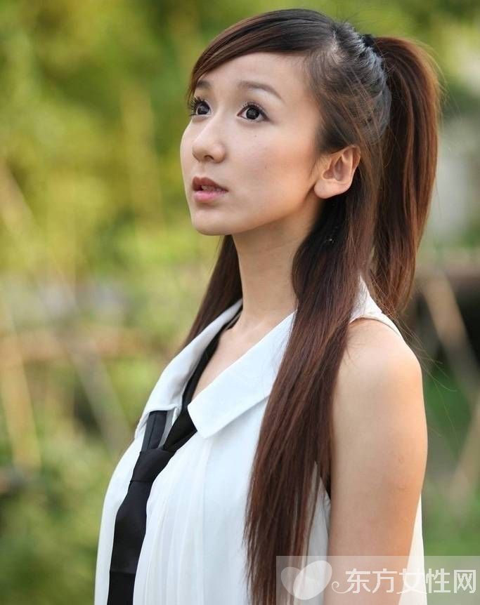 婁藝瀟老公是誰(shuí) 整容前照片流出網(wǎng)友大呼不相信