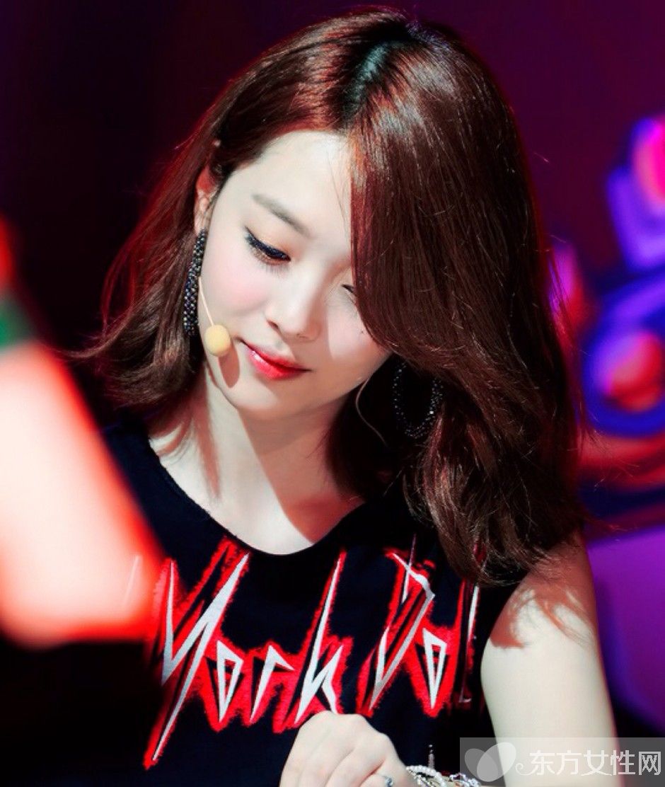 雪莉ktv照片事件真相曝光 凸點不雅照不堪入目