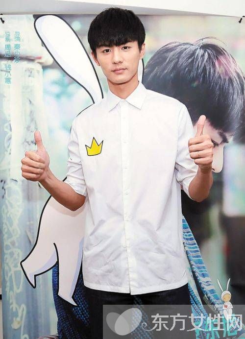 劉暢老婆吳子佳到底有多富 顏值爆表的一家子