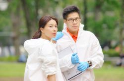 揭秘霍啟剛個人資料 霍啟剛為何情迷奧運冠軍郭晶晶