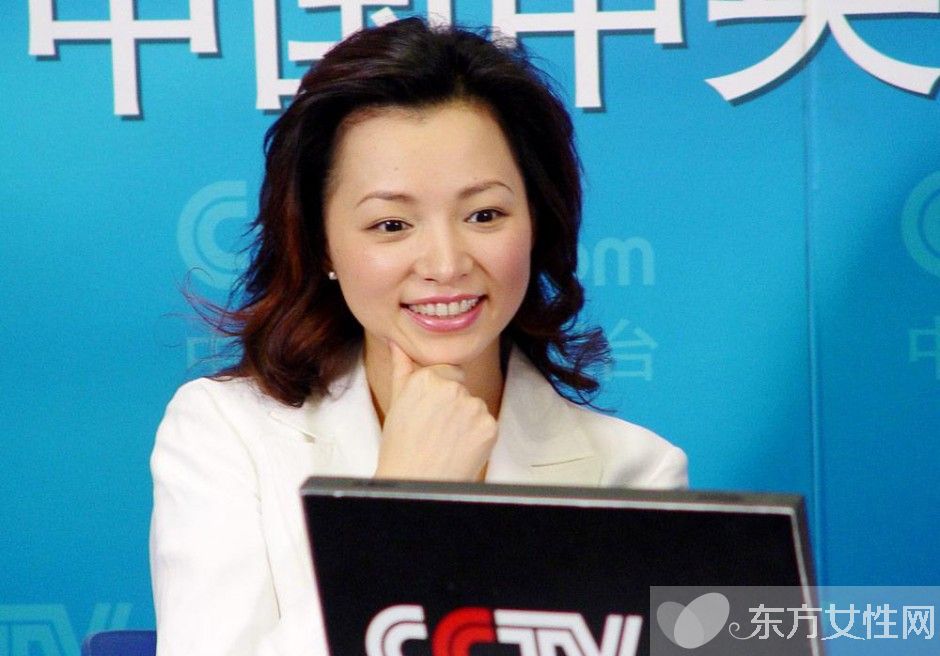 董卿與黃輝分手真相揭秘 美貌事業(yè)兼得為何遲遲未嫁