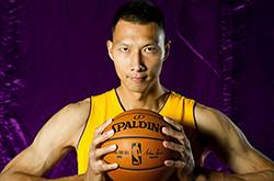 湖人將裁掉易建聯(lián) 阿聯(lián)短暫的湖人生涯