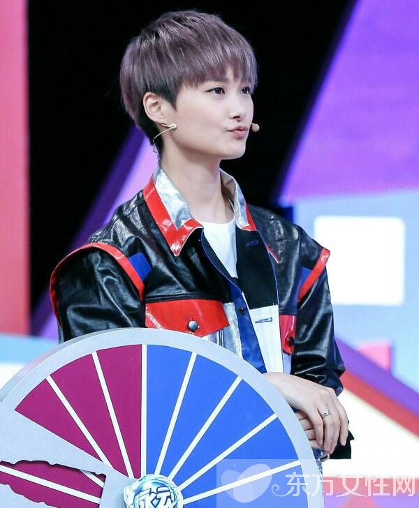 李宇春發(fā)布會(huì)自曝男友是誰(shuí) 揭煤老板驚人身家背景