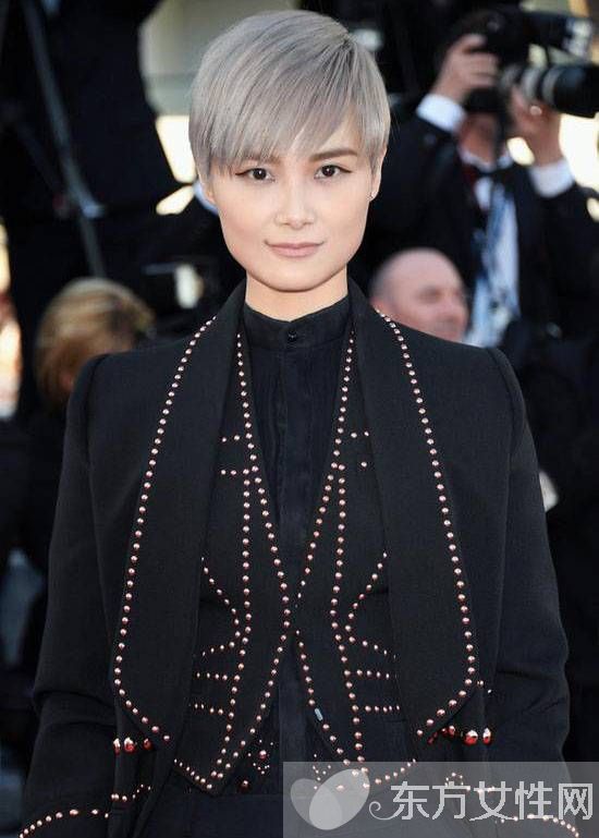 李宇春發(fā)布會(huì)自曝男友是誰(shuí) 揭煤老板驚人身家背景