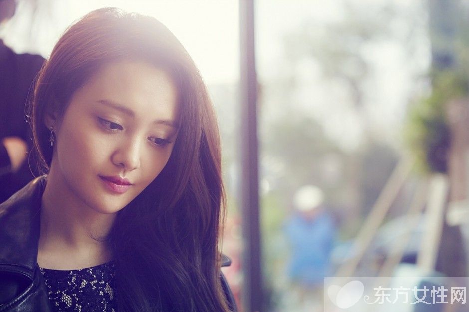 鄭爽家庭背景個(gè)人資料 揭鄭爽張翰分手內(nèi)幕