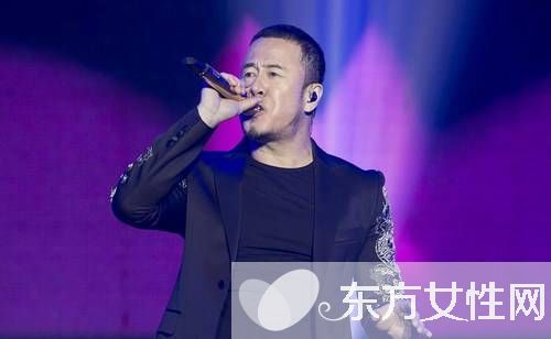 楊坤丁丁露骨床照大曝光 楊坤老婆個人資料遭扒