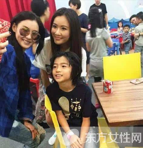 謝霆鋒的兒子 越長越殘 揭被小兒子據(jù)見原因曝光