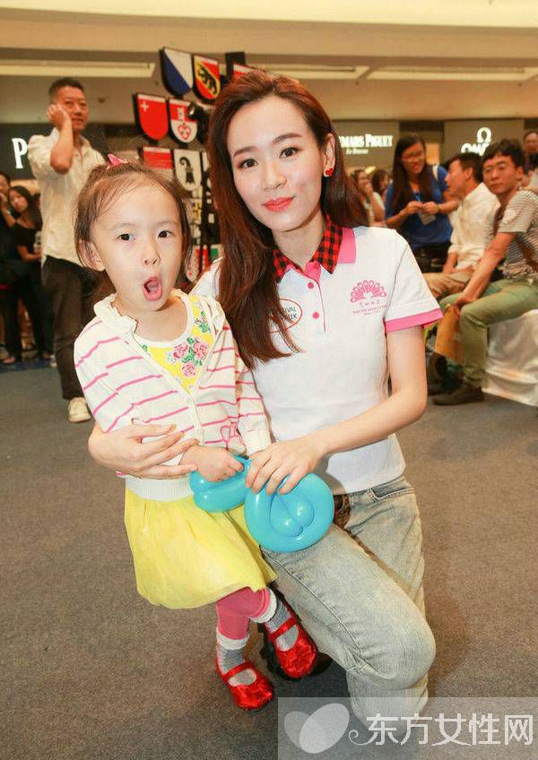 楊思琦女兒生父是誰(shuí) 楊思琦未婚生女致形象下滑化身啤酒妹