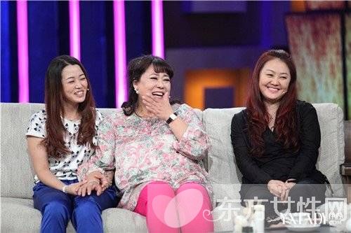 李菁菁為什么離婚 一見鐘情卻遭出軌婚變險自殺