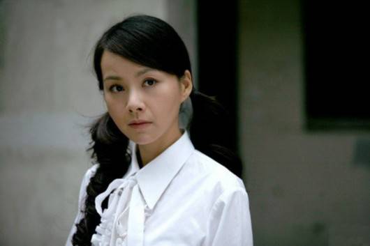 何琳首次默認(rèn)是陳坤兒子生母 何琳照片合集