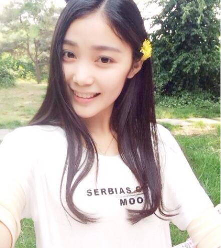 家有兒女鼠標張藝文大變樣 漂亮女友照片曝光