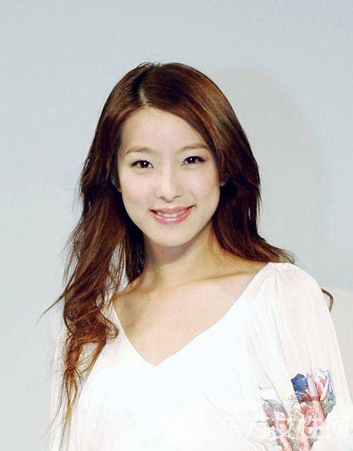 楊一展與老婆賴雅妍分手原因 招認(rèn)現(xiàn)任女友是吳天心