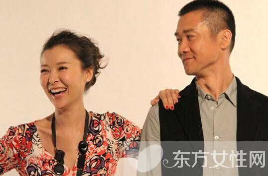 黃志忠現(xiàn)任老婆柯藍(lán)資料 黃志忠前妻何音稱(chēng)還是好朋友