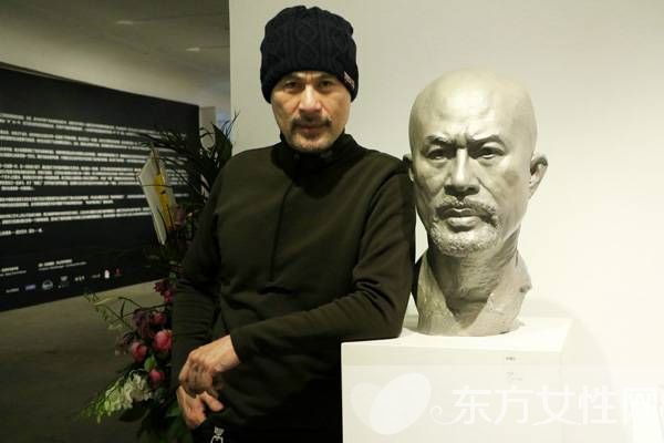 徐錦江對老婆一見鐘情 見面三次就閃婚真奇葩