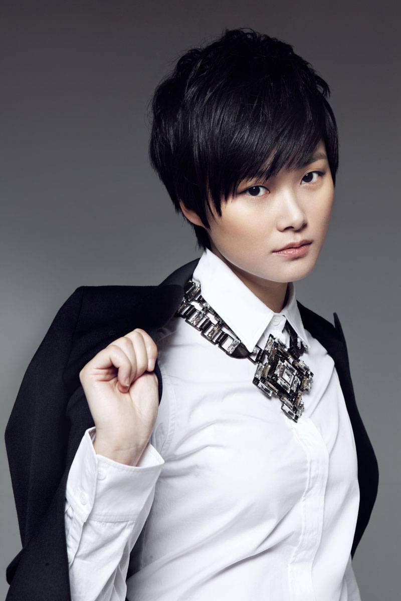 李宇春男友李炳辰大有來(lái)頭 盤點(diǎn)李宇春的緋聞男友們