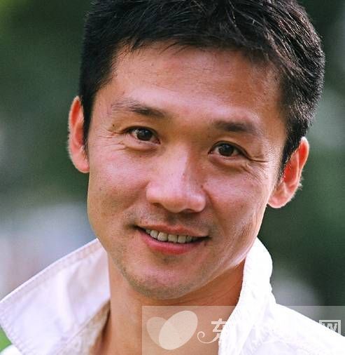 黃志忠現(xiàn)任老婆柯藍(lán)資料 黃志忠前妻何音稱(chēng)還是好朋友