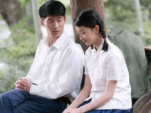 竇驍胸毛尷尬全露 揭竇驍周冬雨之間的曖昧故事