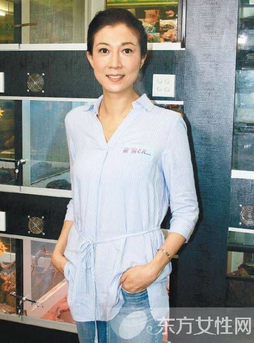 吳綺莉年輕照個(gè)人資料 成龍為什么不承認(rèn)小龍女