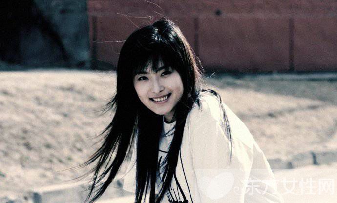 演員徐百卉的老公是誰(shuí) 徐百卉比基尼秀性感小蠻腰