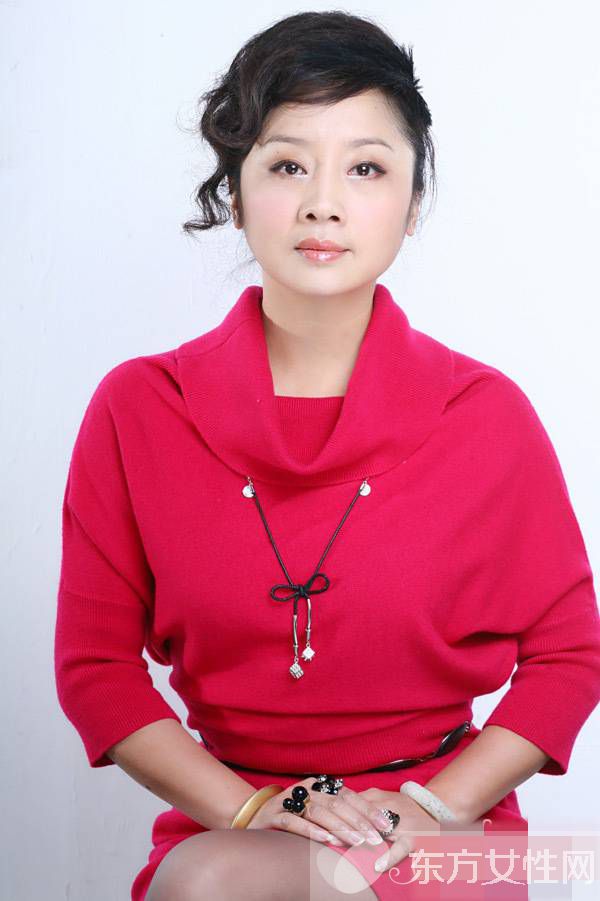 王新軍妻子唐靜個人資料 揭兩人離婚背后的故事