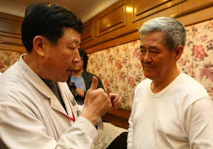 趙本山究竟多大年齡 揭其退出春晚真相