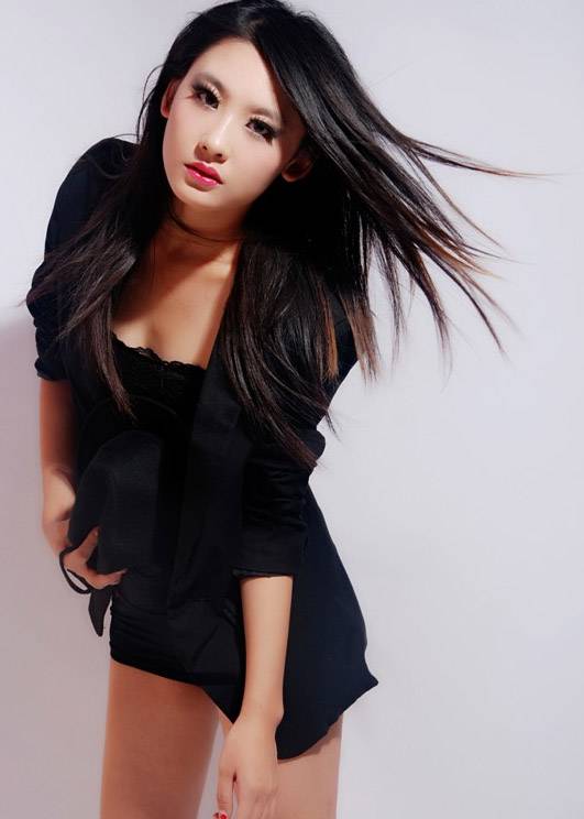 祝緒丹個人資料 祝緒丹昔日性感比基尼照曝光