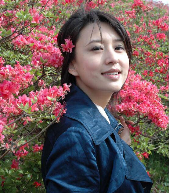 央視主播張蕾億萬富豪老公曝光 揭張蕾個人資料背景