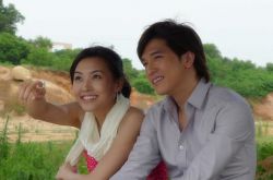 鄭羅茜個(gè)人資料  領(lǐng)家御姐 鄭羅茜蠻腰細(xì)腿被贊好身材