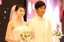 張曉龍妻子照片曝光  溫太醫(yī) 張曉龍否認(rèn)與陳思斯戀愛