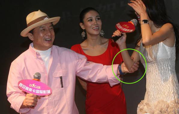  龍女郎 姚星彤透視門事件 姚星彤整容對比照遭扒