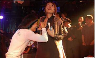 香港丑星葉競生個人資料 揭其老婆出走驚人內(nèi)幕