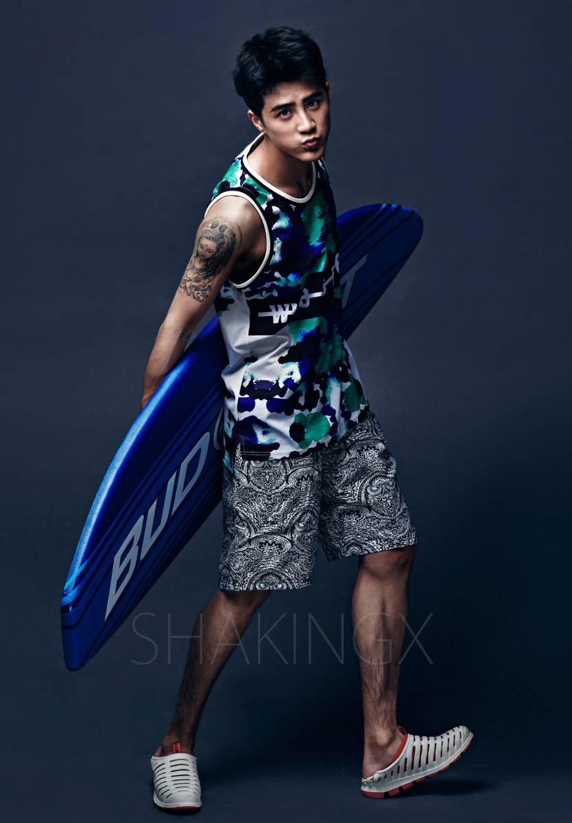 姜潮個(gè)人資料九連拍哭照 自曝同性性取向是真的嗎