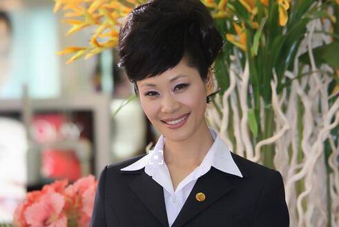 尹相杰結(jié)婚了嗎 稱 一首《纖夫的愛》毀了我的青春