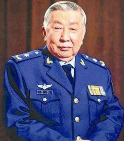 閻肅夫人李文輝個(gè)人資料曝光 揭閻肅去世細(xì)節(jié)