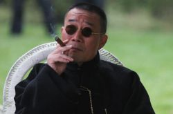 李雪健老婆于海丹簡(jiǎn)介 于海丹12年精心呵護(hù)助丈夫戰(zhàn)勝病魔