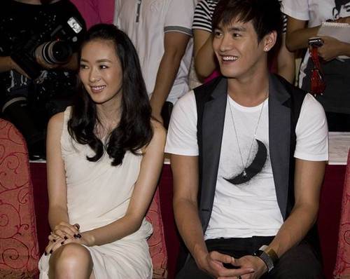  小子怡 童謠個(gè)人資料 童謠被打事件真相大揭秘