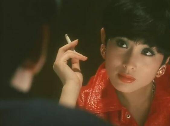 張敏激情三級片遭扒 全裸浴缸露奶劇照曝光