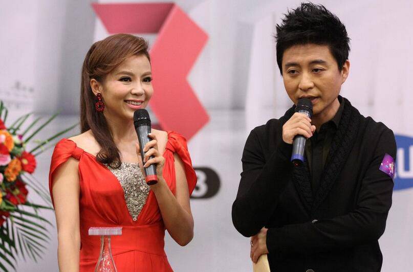 相聲演員周煒老婆高明婷個人資料及結婚照曝光