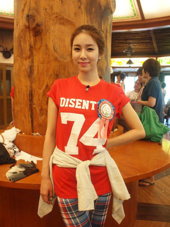 李光洙女友遭曝光 李光洙疑似公開戀情 我們一年了